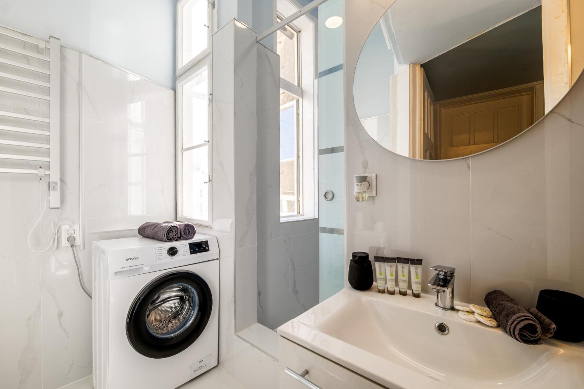 Apartamento Golbarg Synagoge In Heart Of *